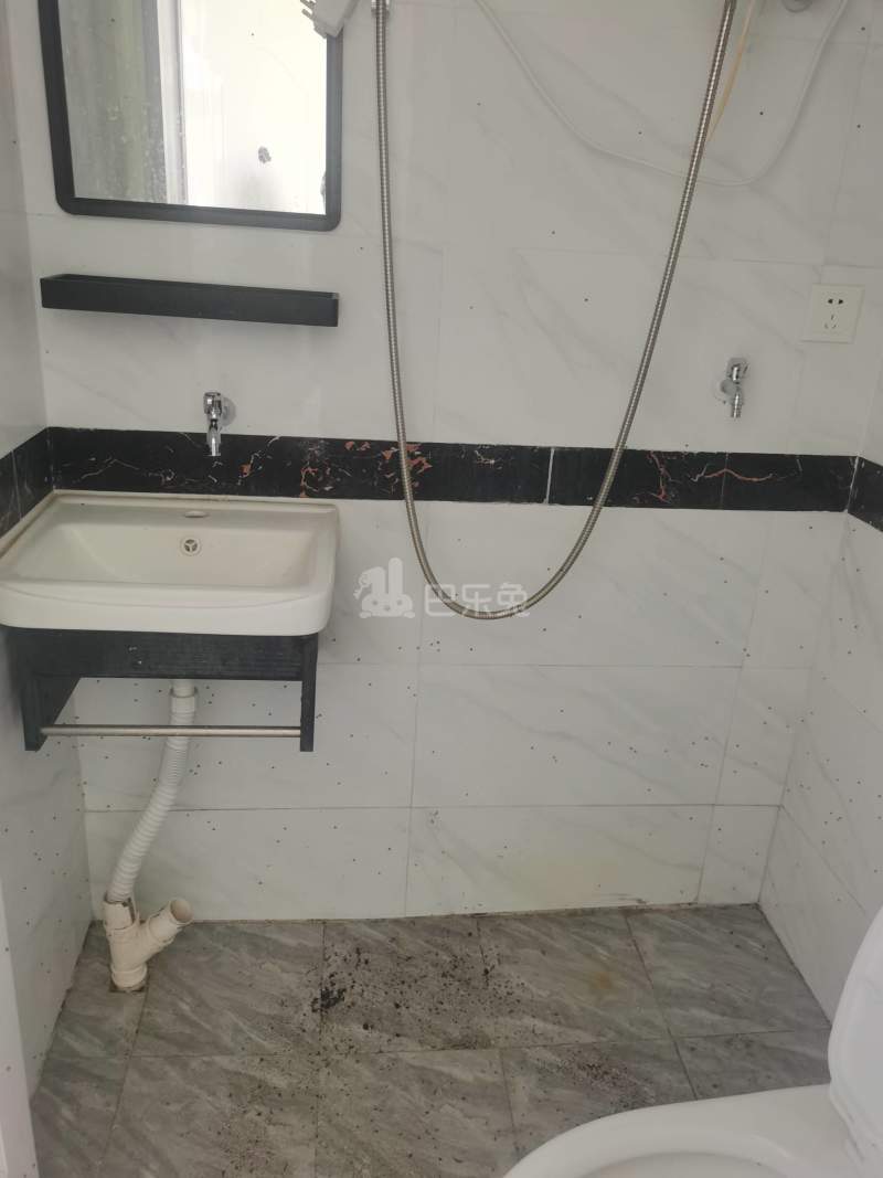 蒋桥村（民房）8475701卫生间图5