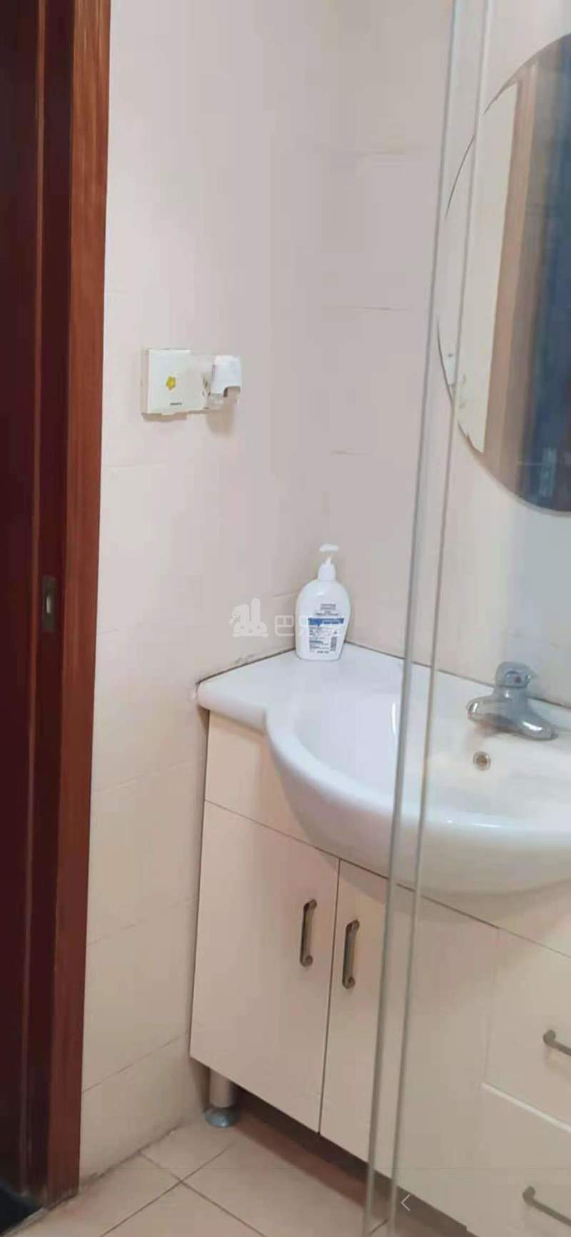 托乐嘉友邻居8488142客厅图0