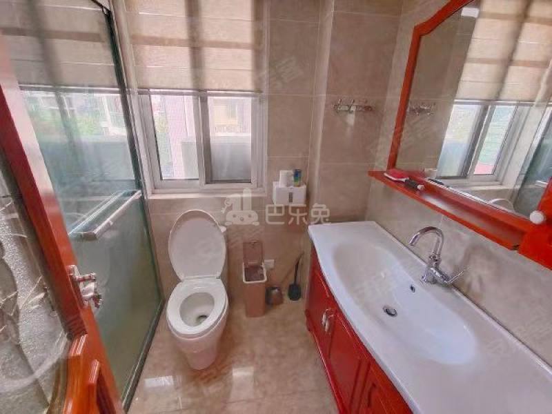 亚东城西区8504814卫生间图7