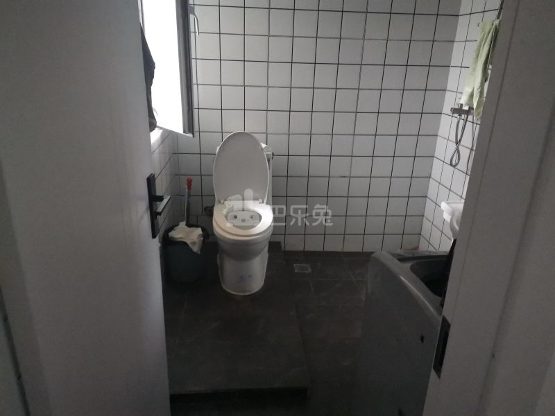 新月鸿锦苑2期东区（新月鸿瑞园）8505634卫生间图15