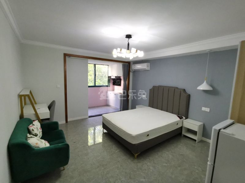 证大家园一期8534419卧室图0