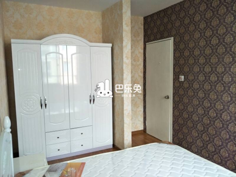 卫_合租朝南_高平路598弄-上海巴乐兔租房