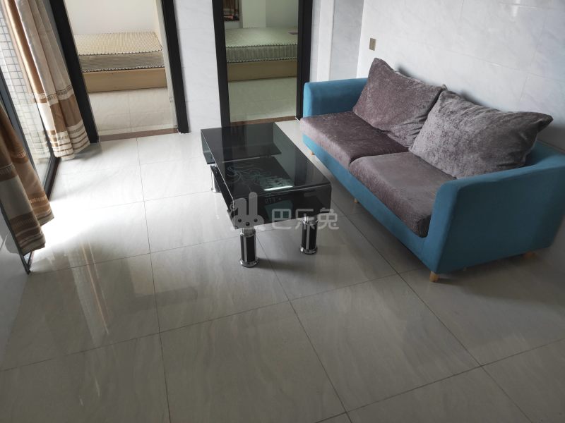 鹤边员村东街五巷4号8596034客厅图8