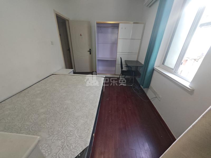 吴胜别墅8597190卧室图2