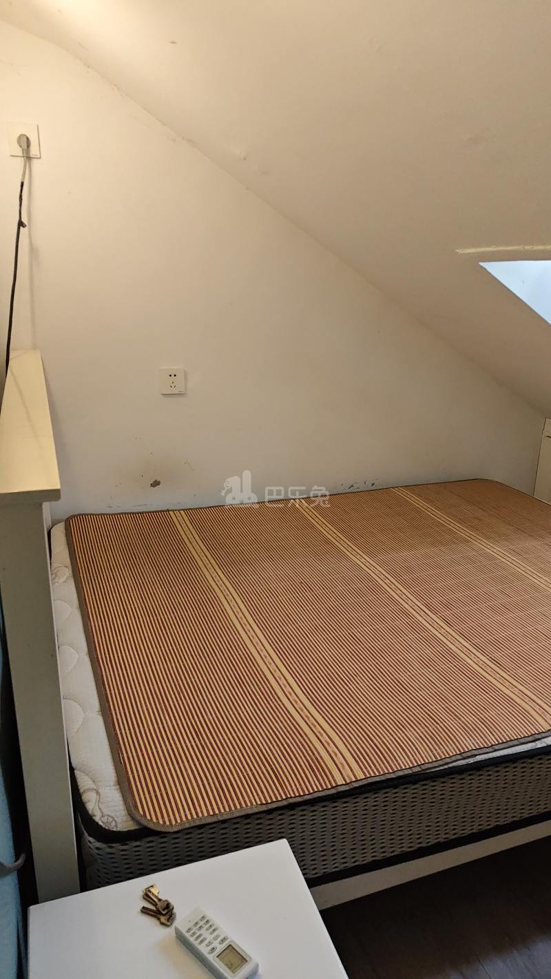 巷佳华苑1期8600543卧室图0