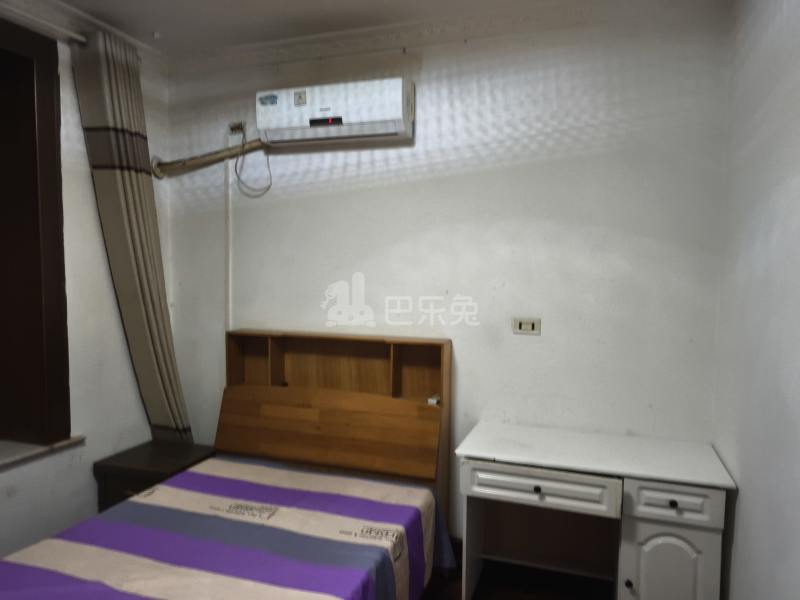 玉兰三村8620588卧室图1