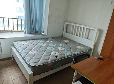 日月光伯爵天地鼎固君庭 