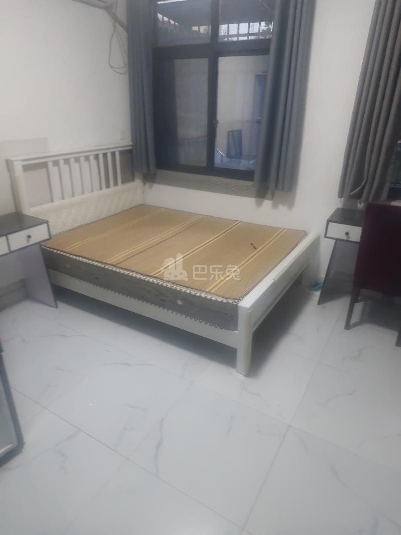 春雷村（民房）8632000卧室图0