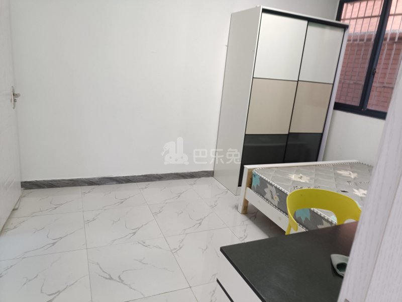 春雷村（民房）8632003卧室图1