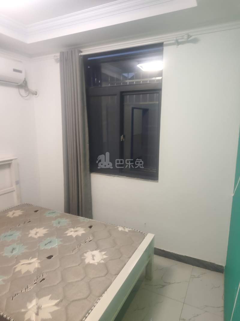 春雷村（民房）8632008卧室窗户图5