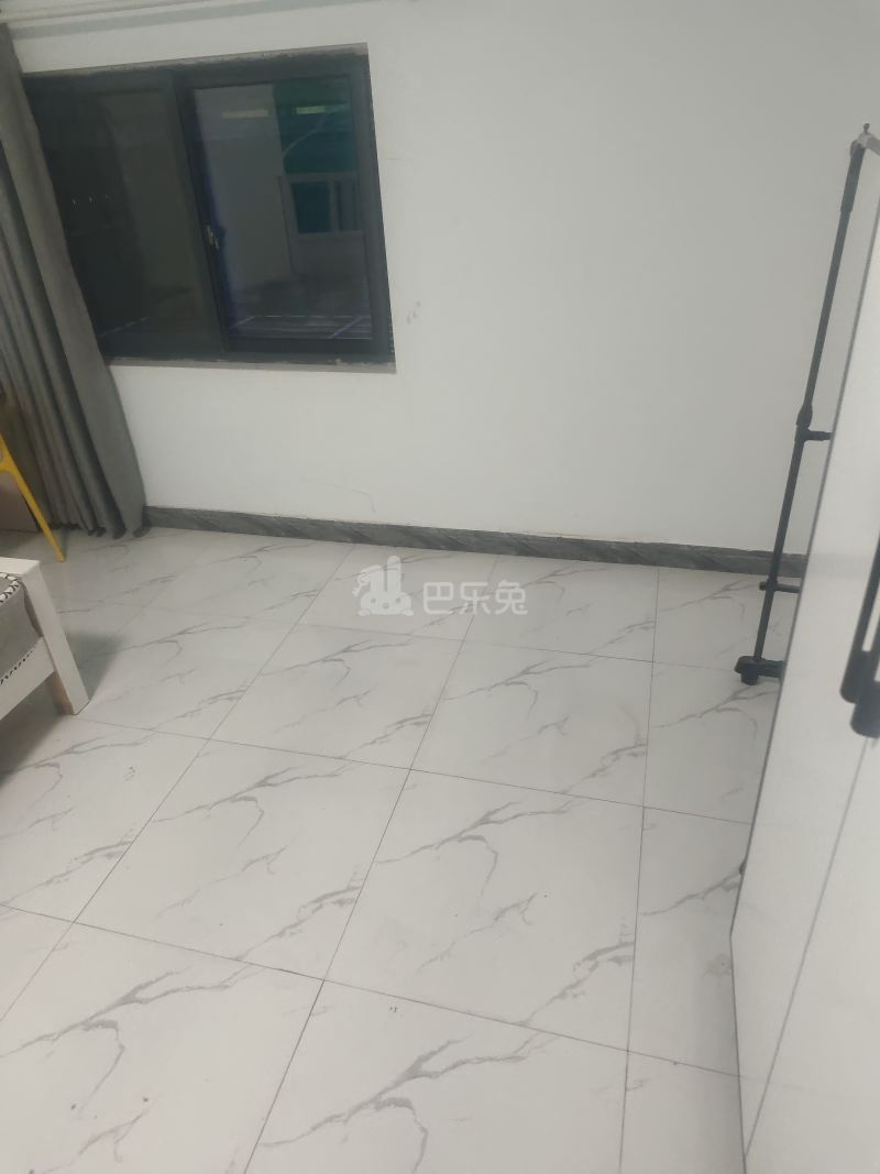 春雷村（民房）8632012卧室图3