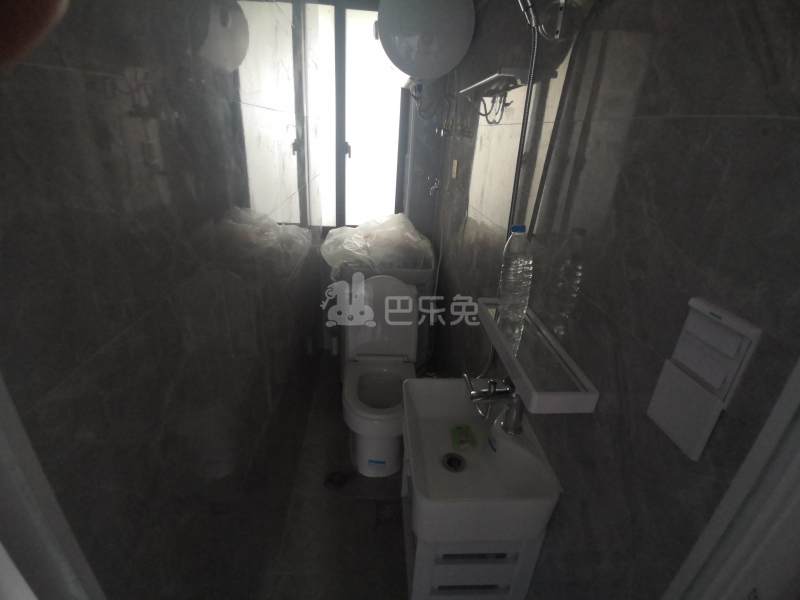 浦发东悦城8675566卫生间图13