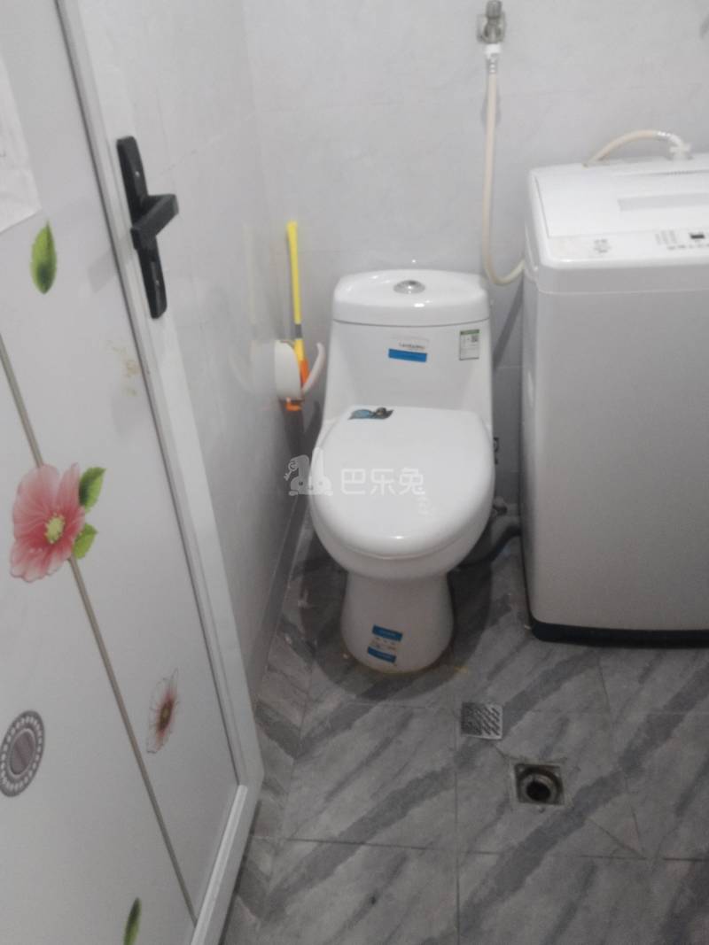 玉兰三村8675908卫生间图8