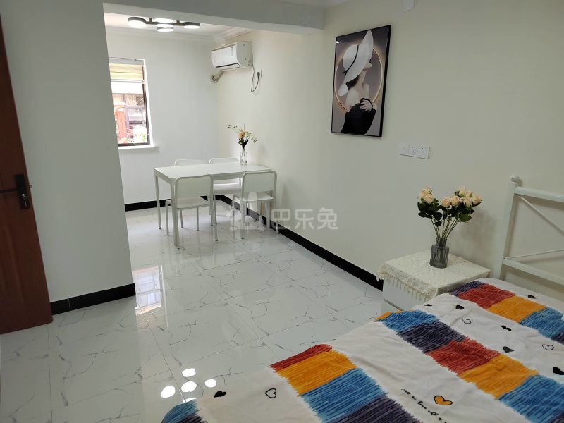 锦秋花园十期867279卧室图2