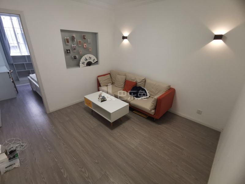 长风二村8683584客厅图6