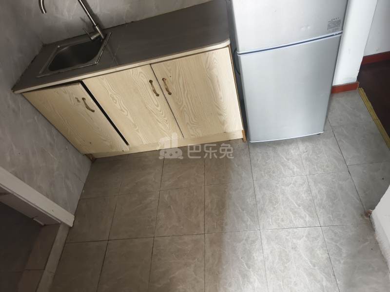 佘北家园木槿苑8694259客厅图4