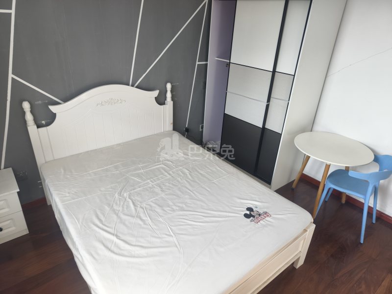 佘北家园木槿苑8694259卧室图1