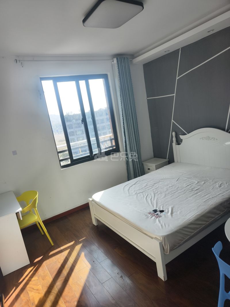 佘北家园木槿苑8694259卧室图0