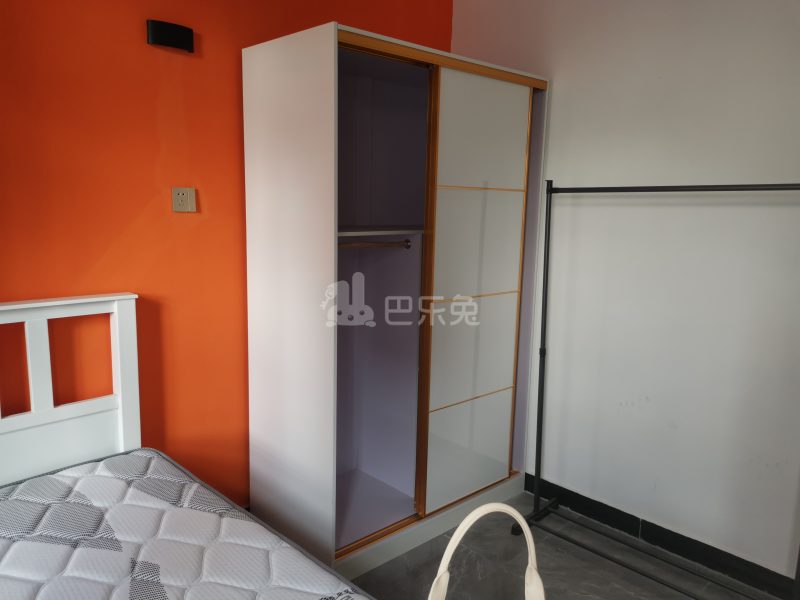 大华诺斐墅（大华锦绣华城17区）8697044卧室图1