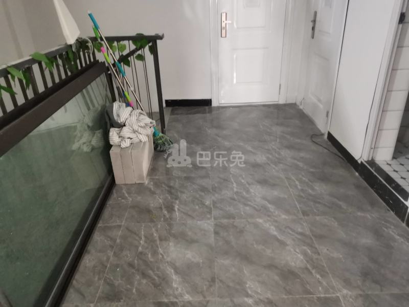 大华诺斐墅（大华锦绣华城17区）8697044客厅图4