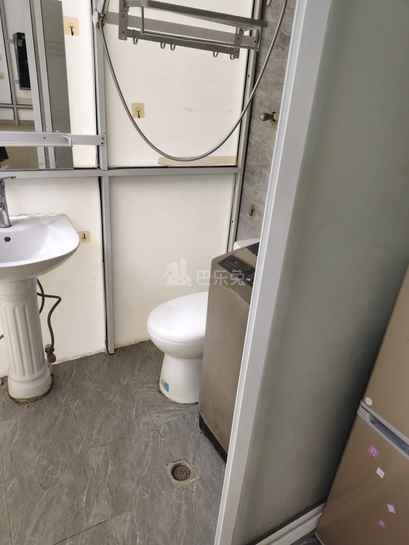 振新佳苑（预计26 年4月-6月拆迁）8728922卫生间图5