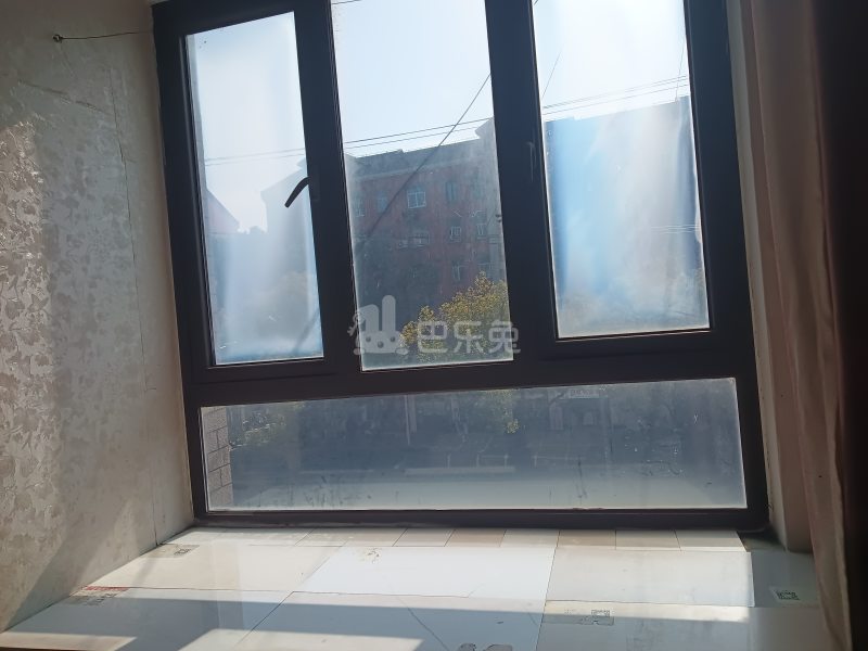 云间名门872700卧室窗户图17