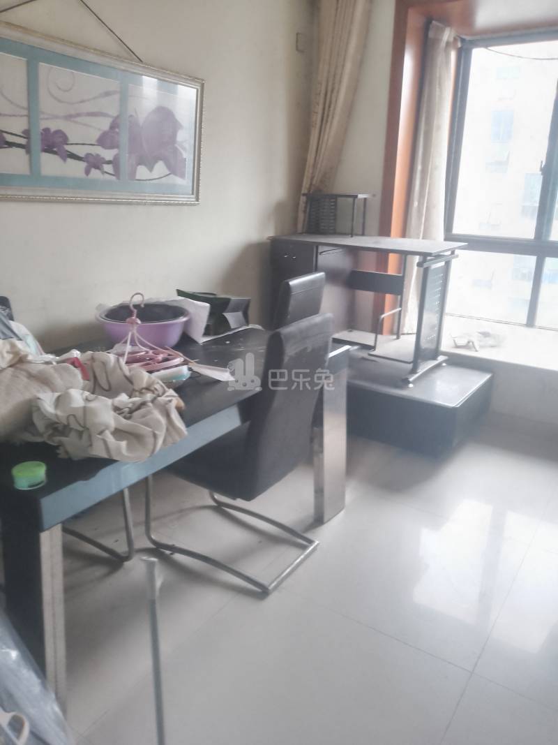 阳光春城8739945客厅图4