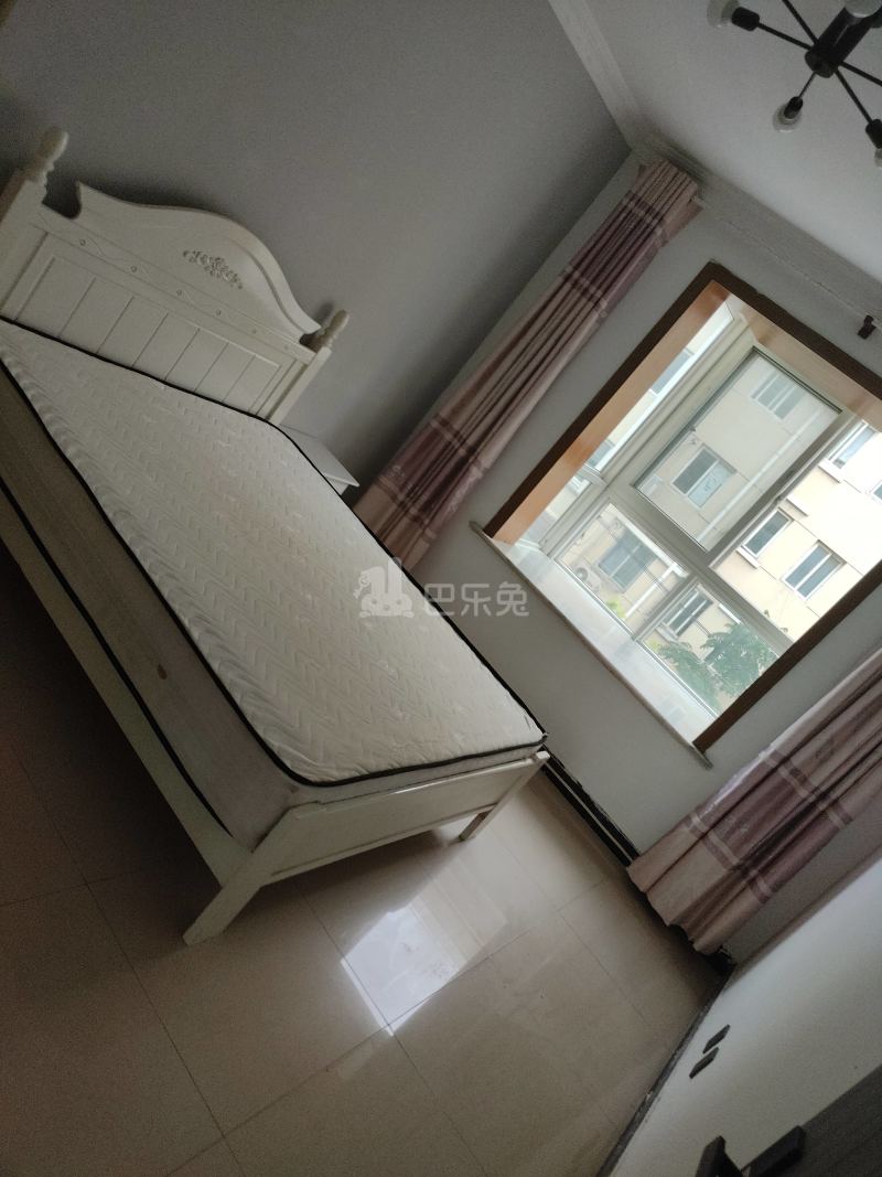 三千里花苑8750095卧室图3