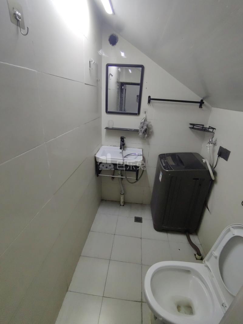 吴胜别墅8760303卫生间图7