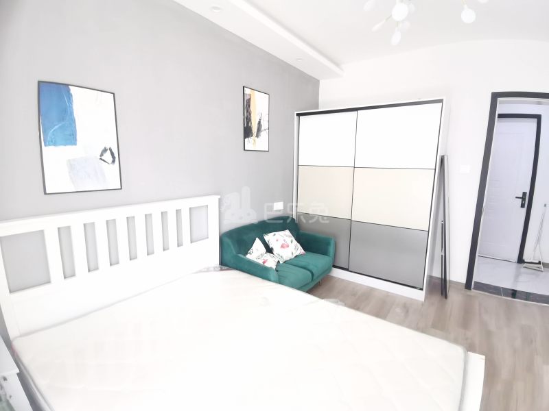 巷佳华苑1期8762406卧室图2