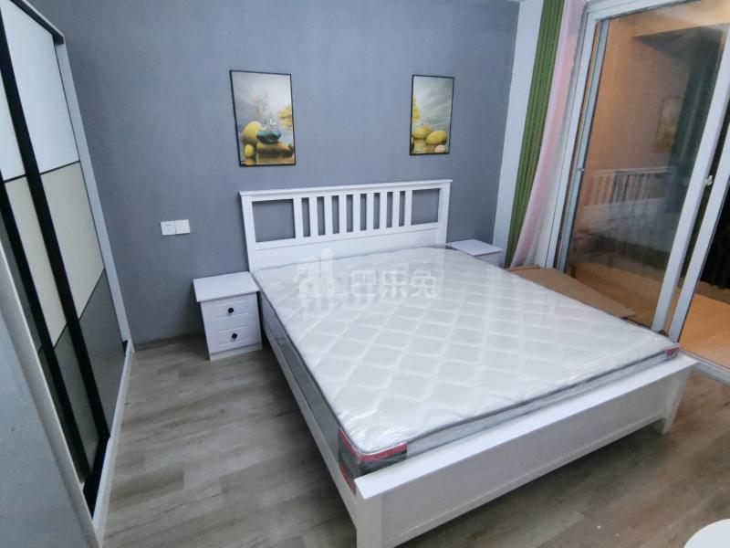 巷佳华苑1期8762408卧室图3