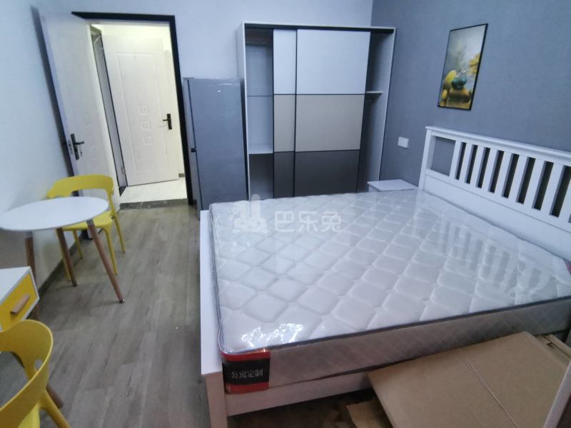 巷佳华苑1期8762408卧室图6