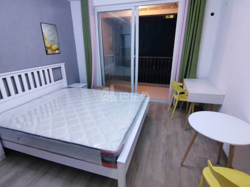 巷佳华苑1期8762408卧室图2