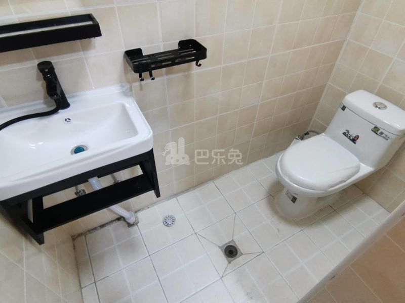 巷佳华苑1期8762408卫生间图9