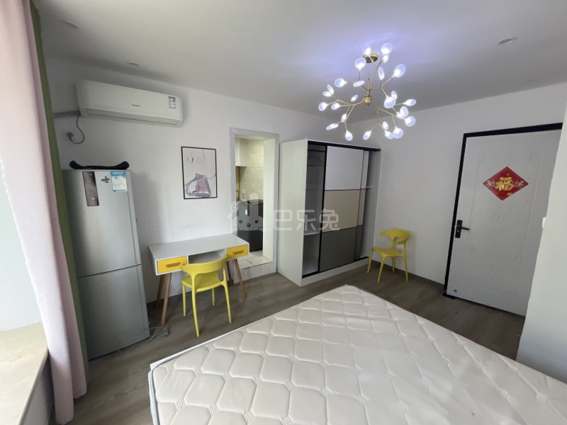 巷佳华苑1期8762409卧室图3