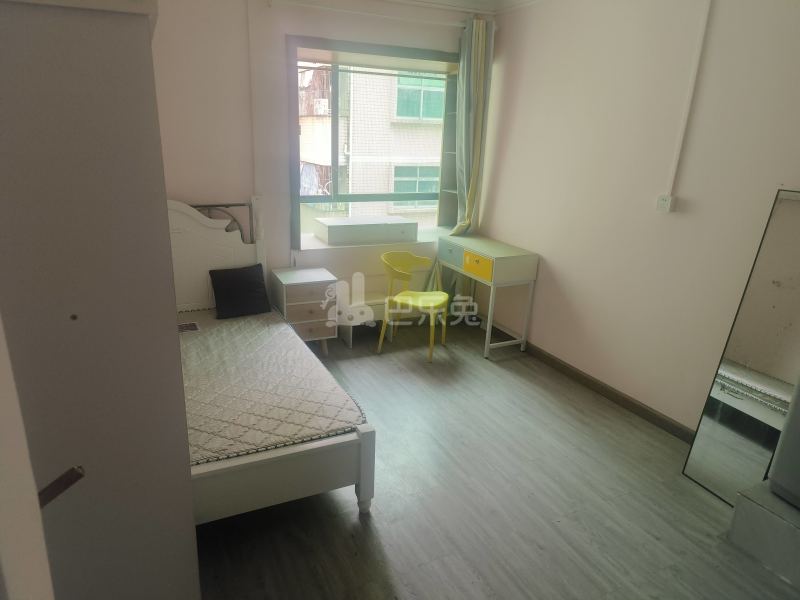 丽乐美居8777391卧室图0