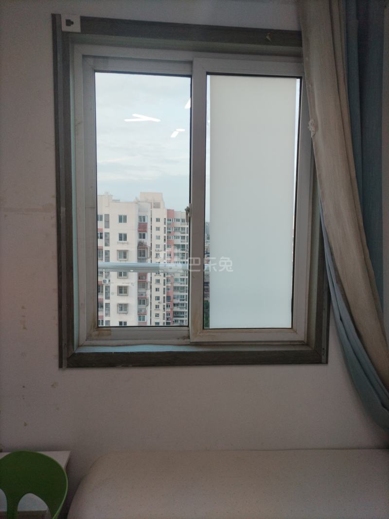汇福家园吉祥里8810119卧室窗户图9