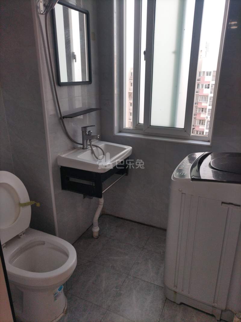 汇福家园吉祥里8810119卫生间图5