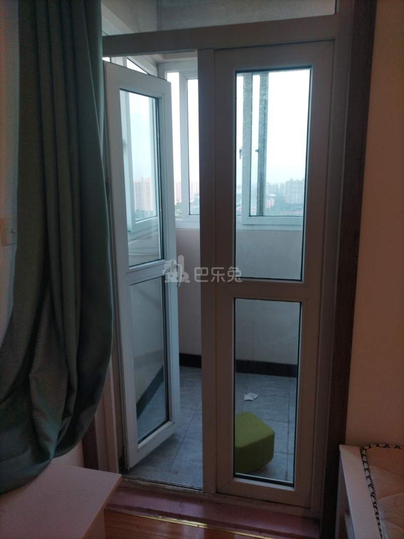 汇福家园吉祥里8810119卧室窗户图8