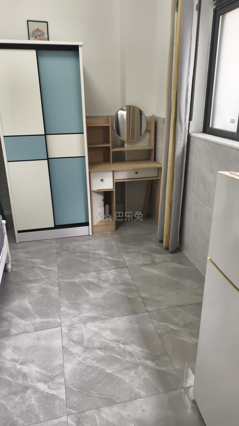 后海第一统建楼8831382卧室图1