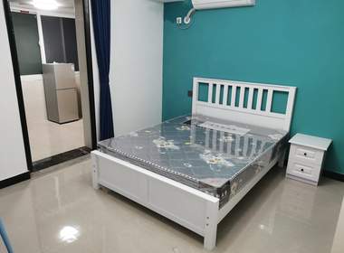 宣桥镇腰路村丰乐三组 