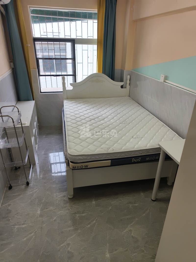 海虹苑8839789卧室图3