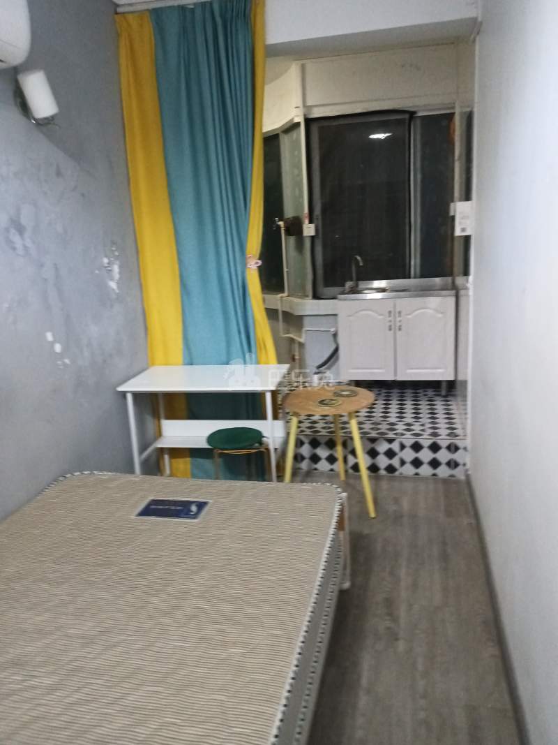 永乐新村8841595卧室窗户图8