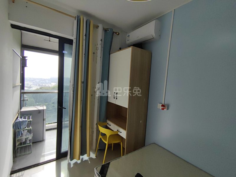 前海丹华8845452卧室图2