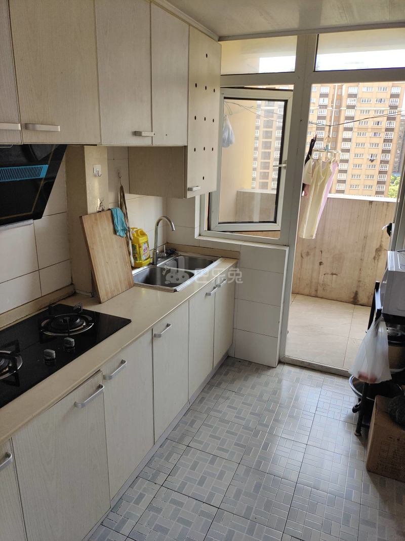 新月鸿锦苑1期8859356厨房图4