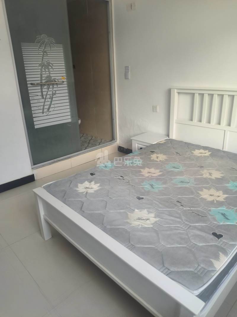 新卫村（民房）8859610卧室图1