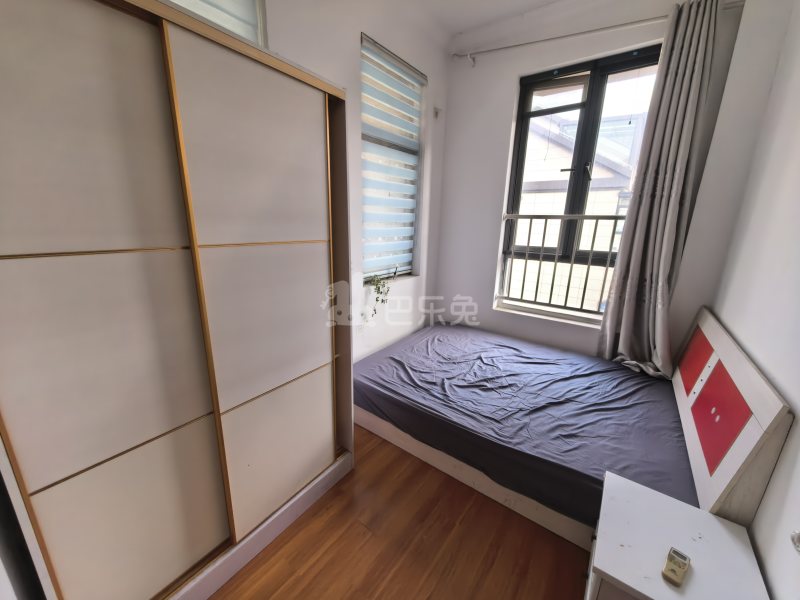 甬申金地城8865387卧室图0