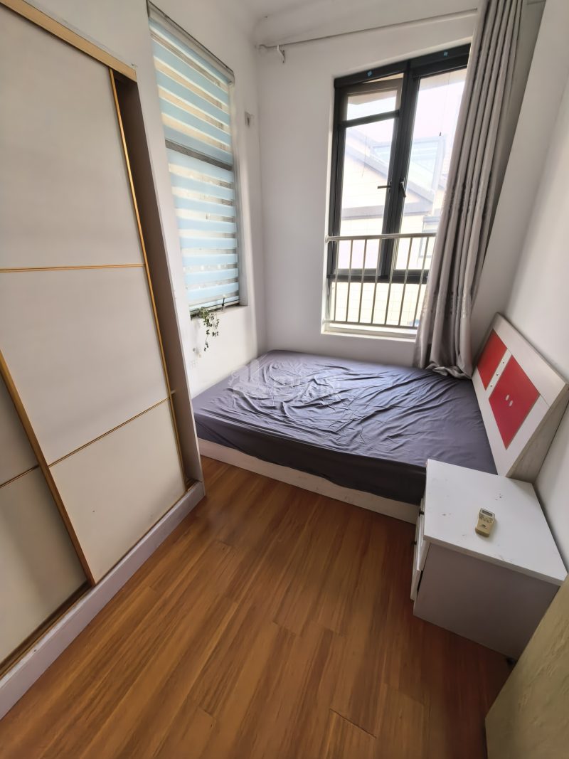 甬申金地城8865387卧室图3