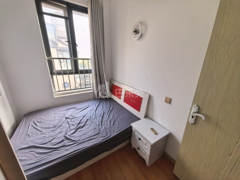 甬申金地城8865387卧室图1