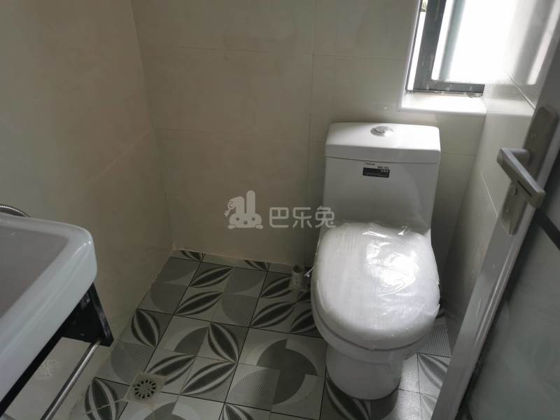 蒋桥村（民房）8873516卫生间图2